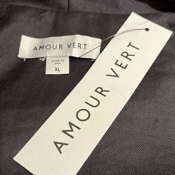 Amour Vert Meredith Femme Fete Blazer Sz XL Gray Unlined Button Closure NWT - Picture 4 of 7